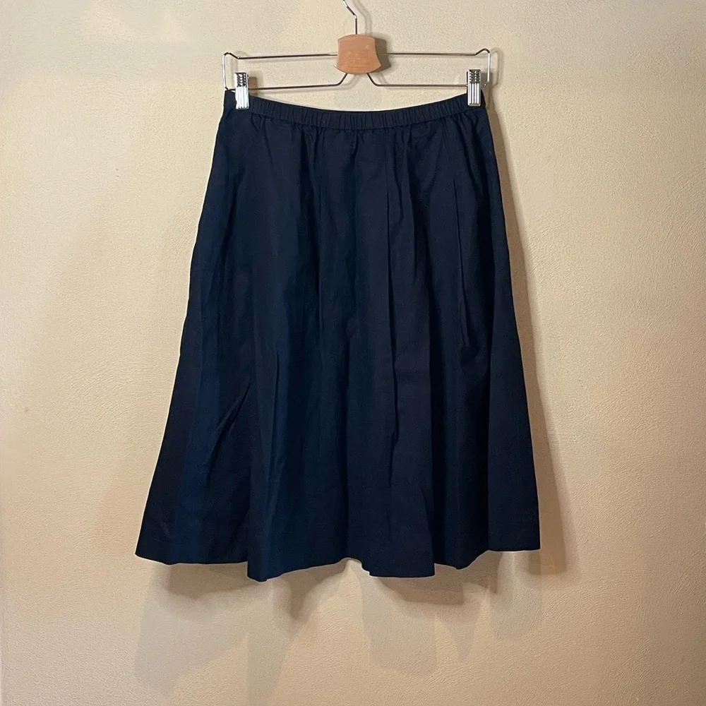 Uniqlo Navy Blue Cotton Linen A-Line Pleated High-Waisted Below the Knee Skirt M